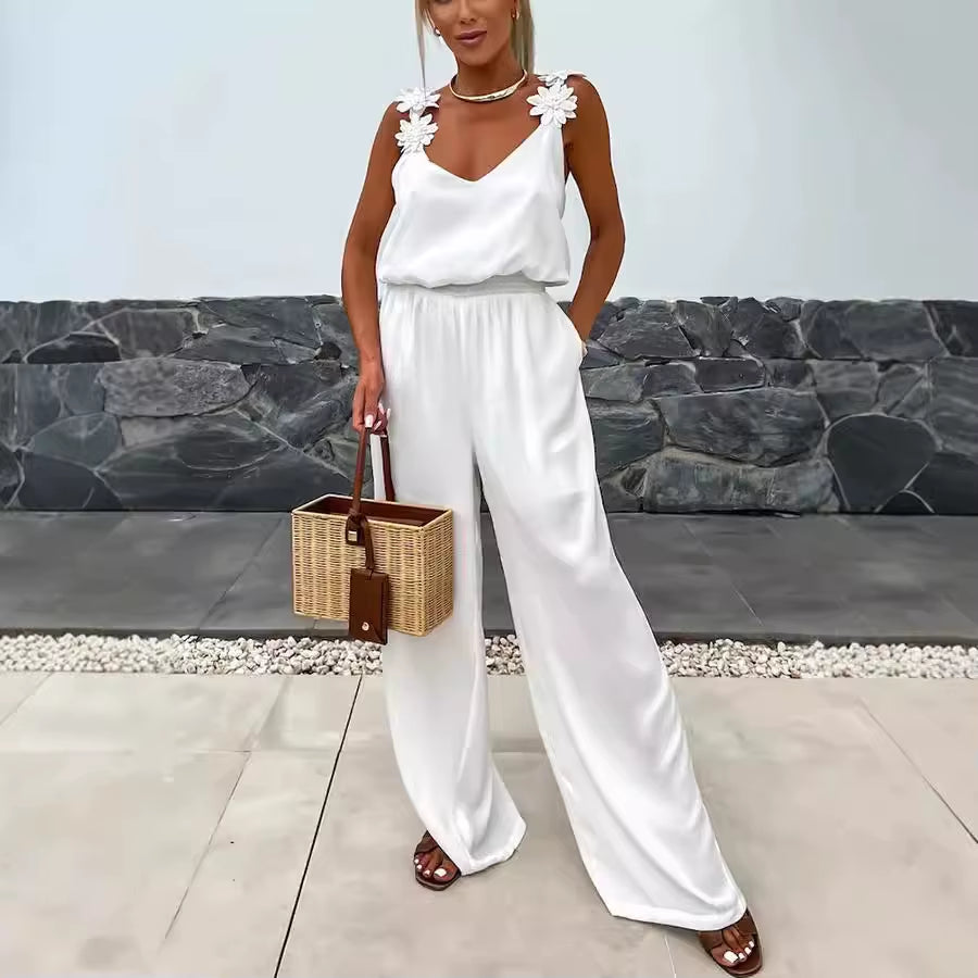 Effortless Elegance: Summer Floral Sleeveless Wide-Leg Romper
